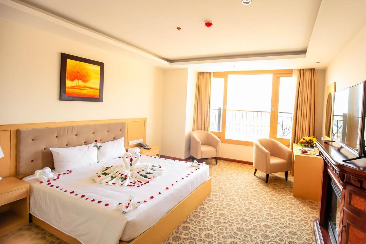 Bavico Plaza Hotel Dalat Luaran gambar