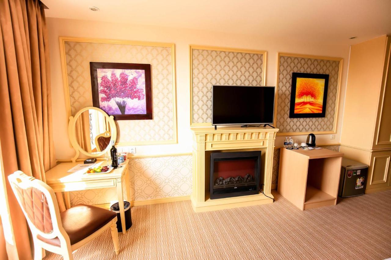 Bavico Plaza Hotel Dalat Luaran gambar