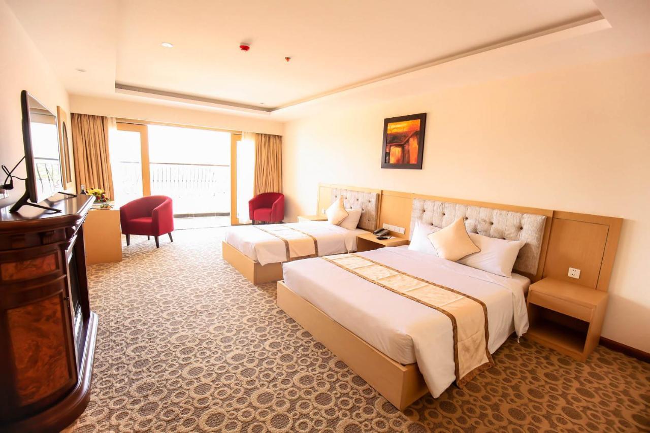 Bavico Plaza Hotel Dalat Luaran gambar