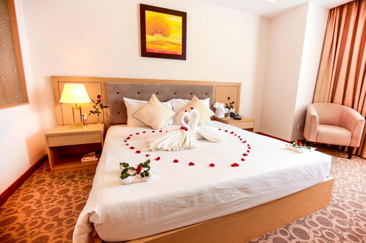 Bavico Plaza Hotel Dalat Luaran gambar
