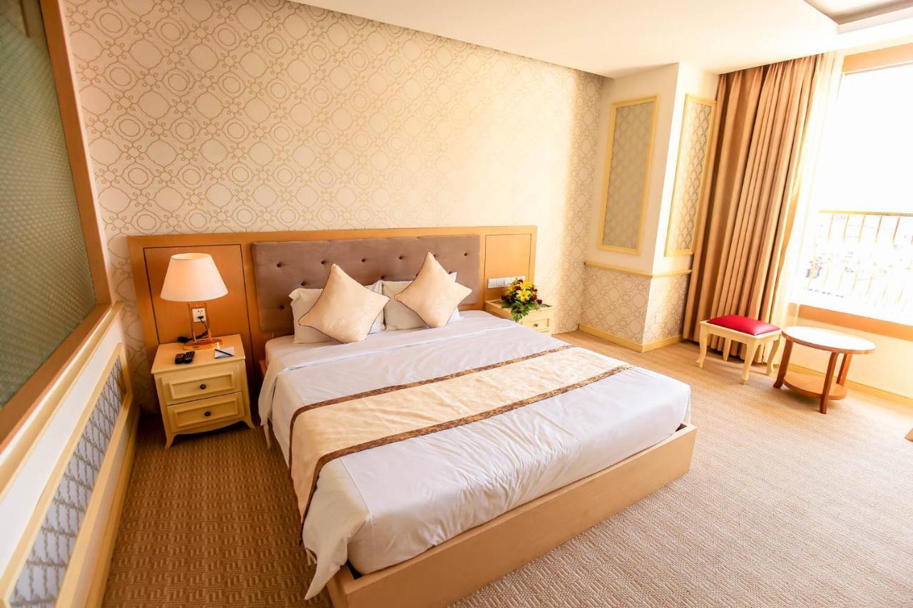 Bavico Plaza Hotel Dalat Luaran gambar